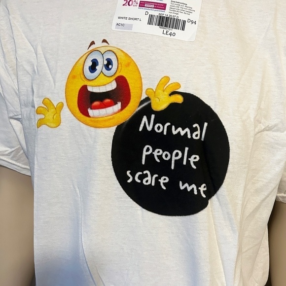 Fruit of the Loom Custom Graphic Novelty Tee T-shirt Normal People Scare Me NIP - Picture 7 of 11